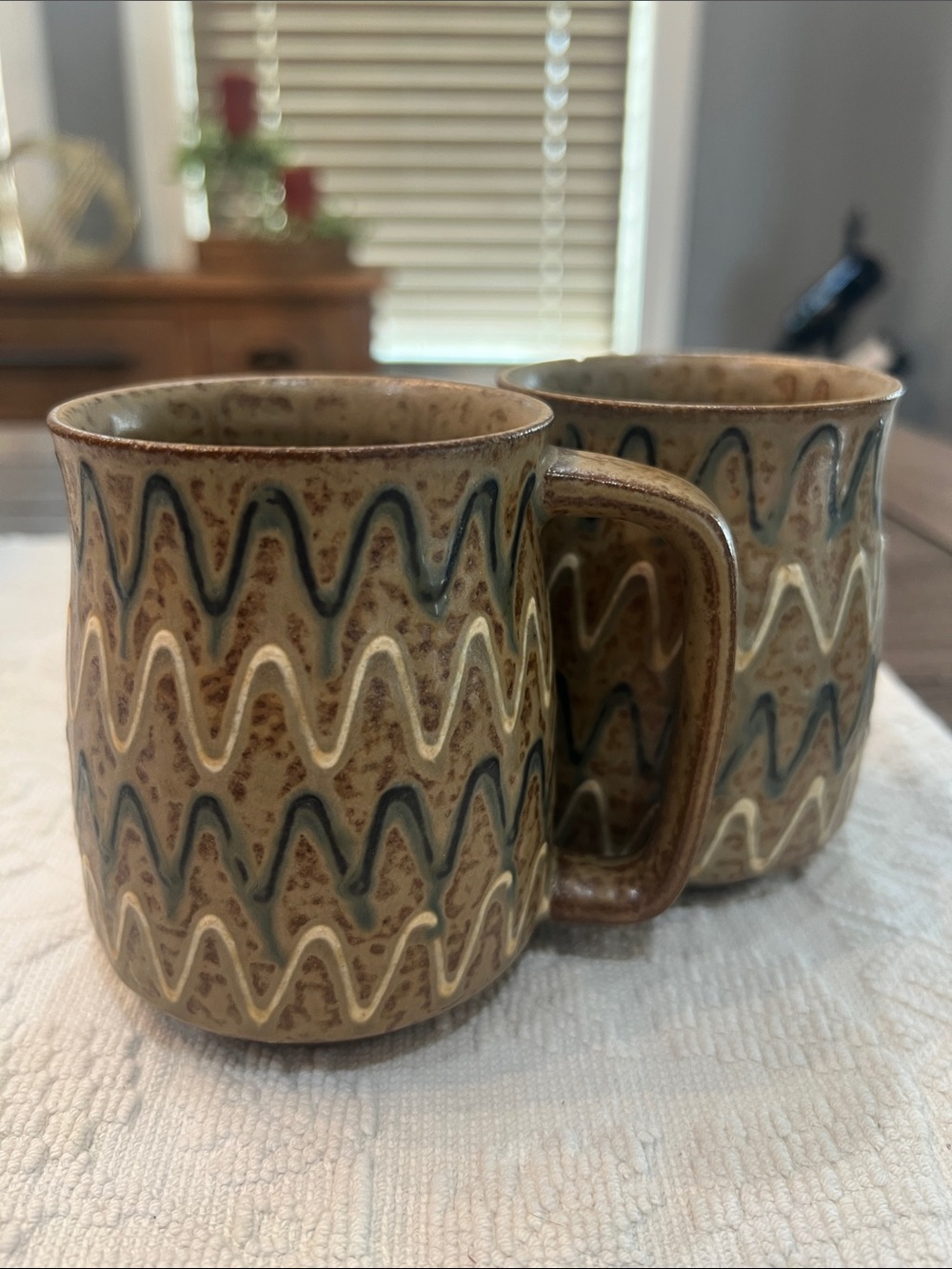 Pottery Mugs Set of 2